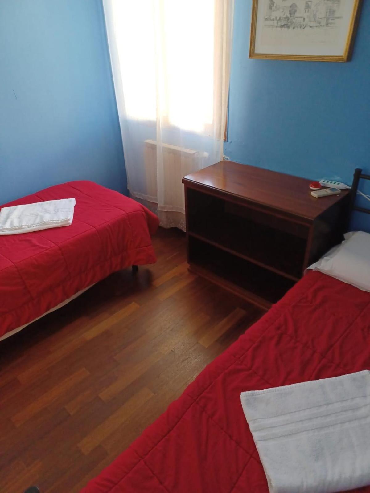 Royal Guest House Venesia Bagian luar foto