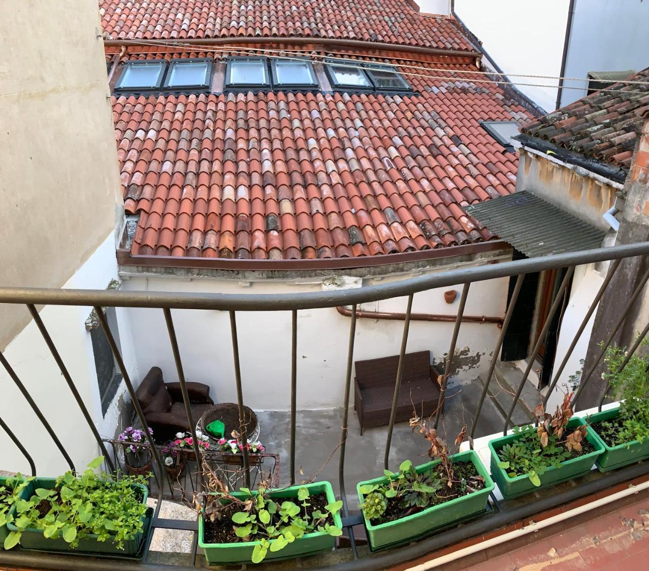 Royal Guest House Venesia Bagian luar foto